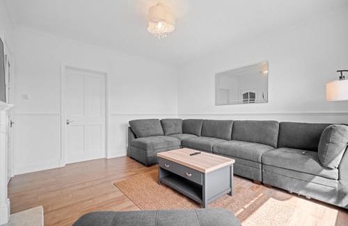 Bathgate Apartment | Whiteside 3 Bedroom Apartment - Bathgate