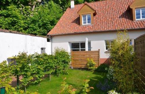 Condette House | Whitley cottage