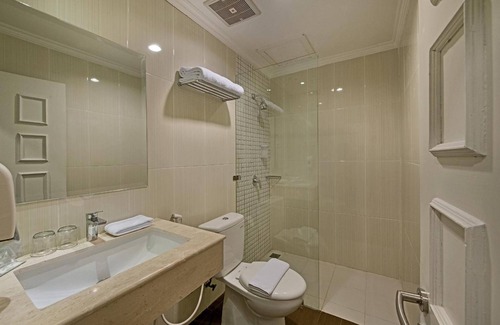 Tanjungsari Hotel | Whiz Prime Hotel Darmo Harapan Surabaya