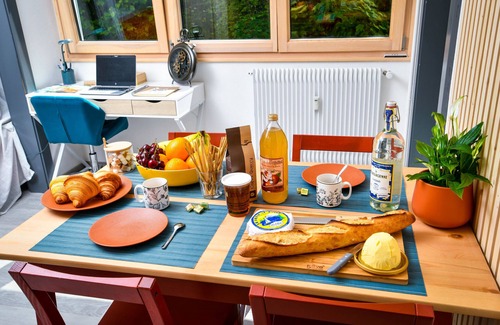 Pontarlier Apartment | Whole flat T1 of 31 m² quiet & cosy