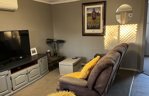 Victory Heights House | Whole house and yard in Kalgoorlie