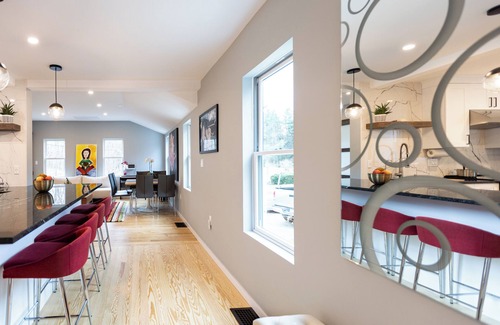 Ipswich House | Whole house rental. 12 min to amazing Crane Beach