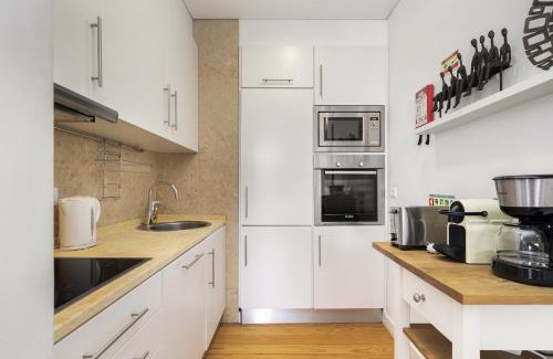 Santos Apartment | WHome Boho-Chic Santos Apartment: Industriais 7