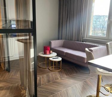 Praga Poludnie Apartment | Wiatraczna Glamour Apartment