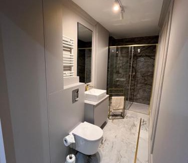 Praga Poludnie Apartment | Wiatraczna Glamour Apartment