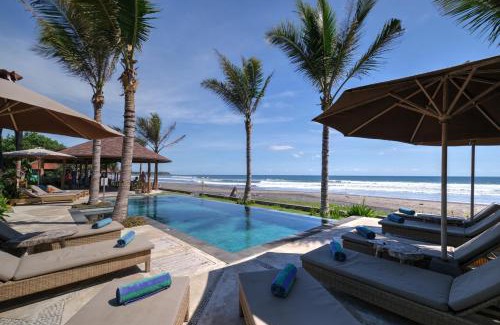 Mendoyo Hotel | Wide Sands Beach Retreat