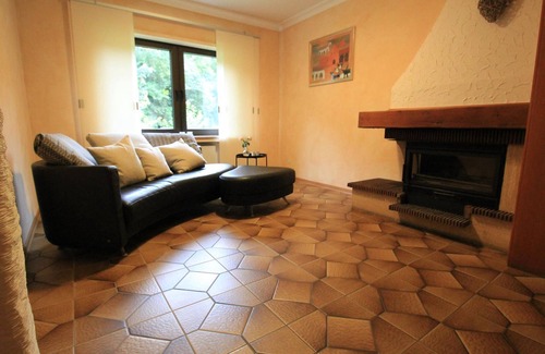 Mechernich House | Wiegmann's vacation home - 10-bed vacation home, 2x bath/WC, 5 bedrooms