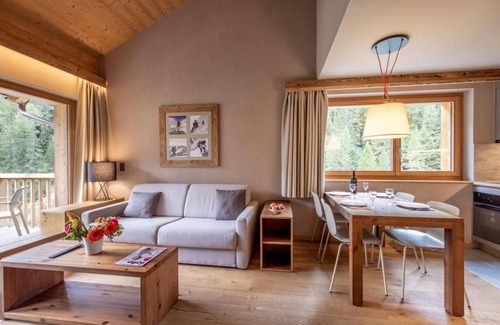Zinal Apartment | Wifi, 150m from ski lifts, terrace, balcony, tv, ski locker, 41-42m², Zinal