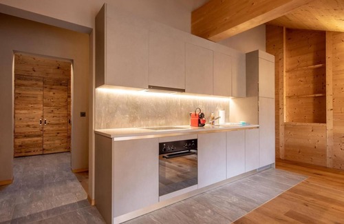 Zinal Apartment | Wifi, 150m from ski lifts, terrace, balcony, tv, ski locker, 41-42m², Zinal