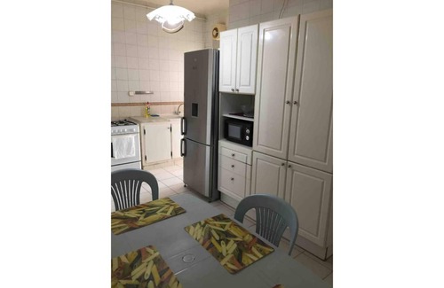 Cite Bel Air Apartment | Wifi. 17min from Tunis, near carrefour market & azur city.