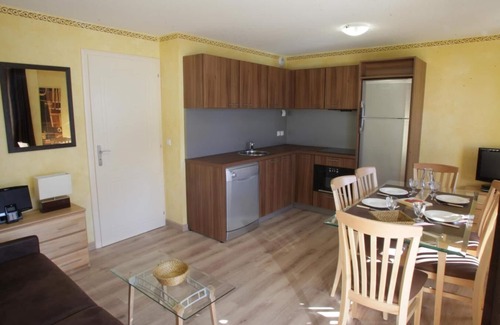 Isola Apartment | Wifi, 200m from resort center, fitness, tv, ski locker, 48-53m², Isola 2000