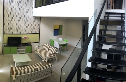 Petaling Jaya Apartment | [WIFI] Perfect family suite for 2-5 PAX