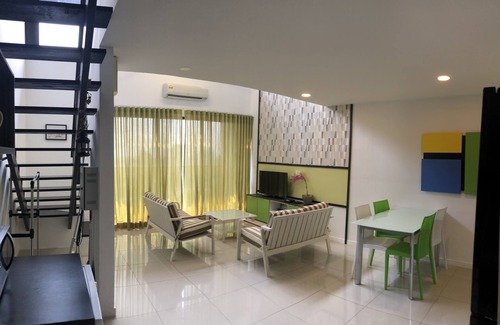 Petaling Jaya Apartment | [WIFI] Perfect family suite for 2-5 PAX