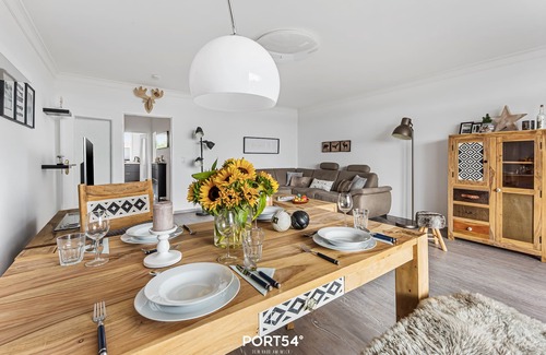 Schleswig Apartment | Wikingeck - terrace, 1st floor, Schlei view, shower, fully automatic coffee machine, parking lot