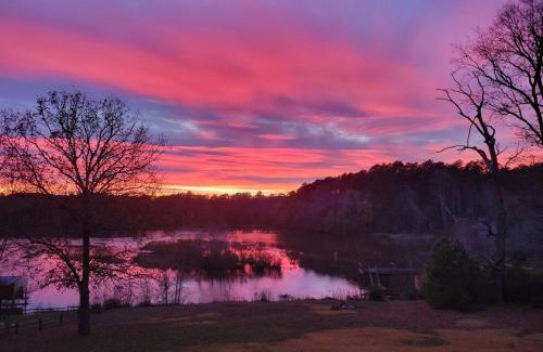 La Crosse House | Wild and Free! Lakefront Oasis on Great Creek!