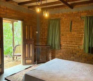 Palindanuwara House | Wild hikes River Escapes & Nature Views with Meals