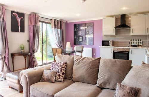 Storwood Villa | Wild Oats Lodge 6, Yellowtop Country Park