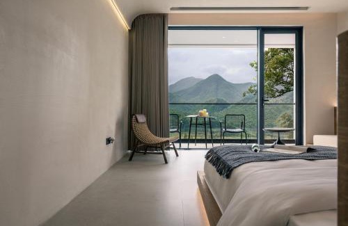 Anji Hotel | Wild Persimmon Manor Cove Mist Healing Hot Spring