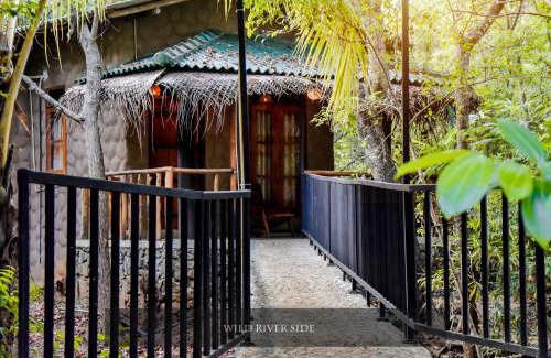 Udawalawa Cabin | Wild River Side