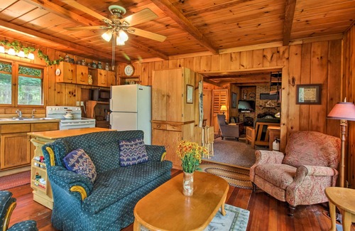 Isle Cabin | ‘Wilderness Acres’ Retreat on Bear Lake!
