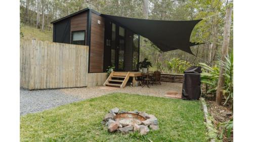 Mooloolah Valley House | Wilderness View by Tiny Away