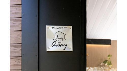 Mooloolah Valley House | Wilderness View by Tiny Away