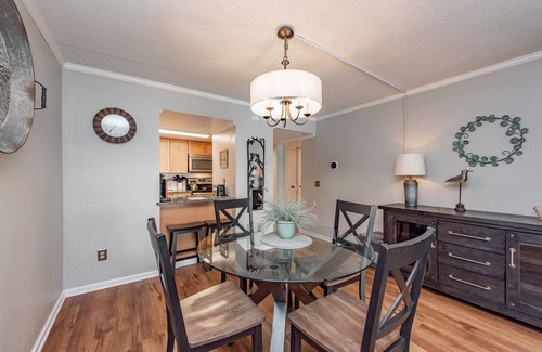 Thayerville Condo | Will O' The Wisp 201B: Lakefront One Bedroom Condo with 2 Balconies, Peaceful La