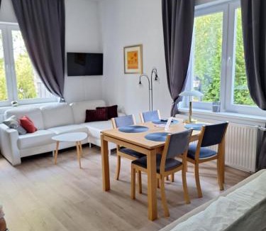 Ustron House | Willa Adler Ustroń - Spokojna okolica, Blisko cntrum