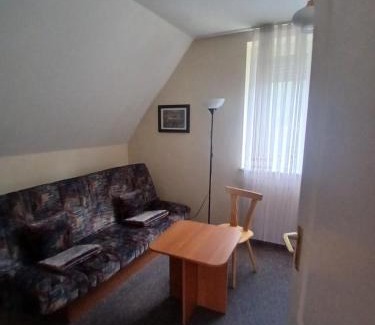 gmina Stezyca Villa | Willa na Kaszubach z wlasna linia brzegowa nad jeziorem 4 sypialnie ,ryby,grzyby
