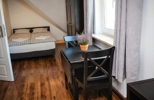 Meszna Bed & Breakfast | Willa Skalite
