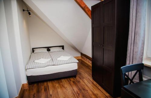 Meszna Bed & Breakfast | Willa Skalite