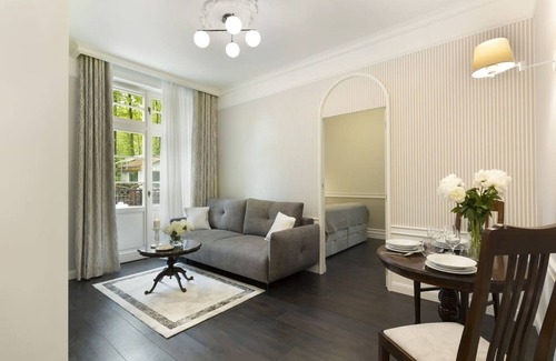 Kamienny Potok Apartment | Willa Szwarc next to the beach apartment