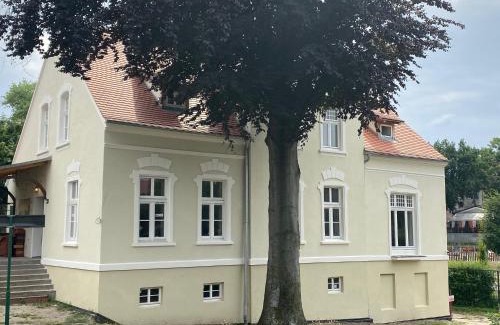 Zielona Gora Apartment | Willa w Centrum