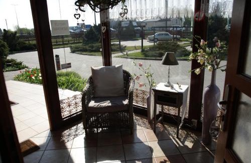 Wrzesnia Hotel | Willa Wiosna