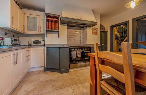 Bridgnorth House | William Oakes | Georgian Garden House - Bridgnorth| Pass the Keys