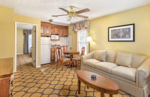 Williamsburg Condo | Williamsburg 2BR/2BA Resort Suite 3 Beds