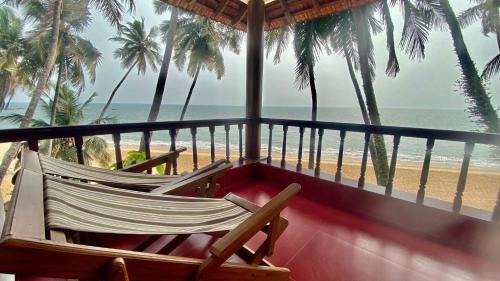 Kannur House | Willo Stays On the beach Sea view Ocean Hues holiday home