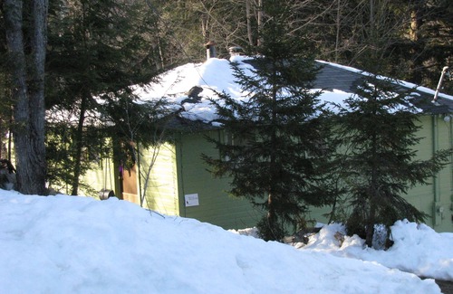 Northfield Cottage | Willow Cottage - A Great Getaway for a Group or Family