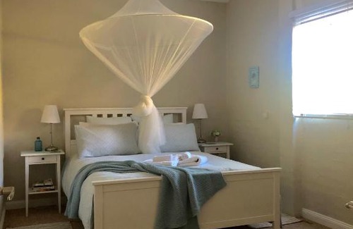 Kurrajong House | Willow Cottage