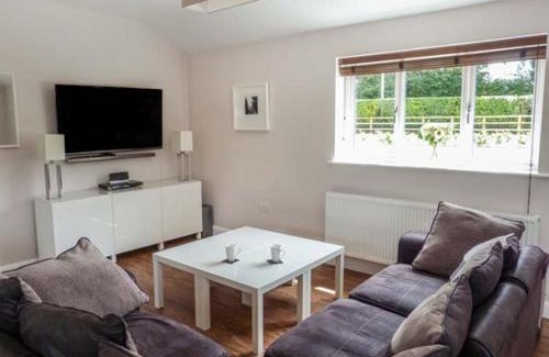 Langdon House | Willow Lodge