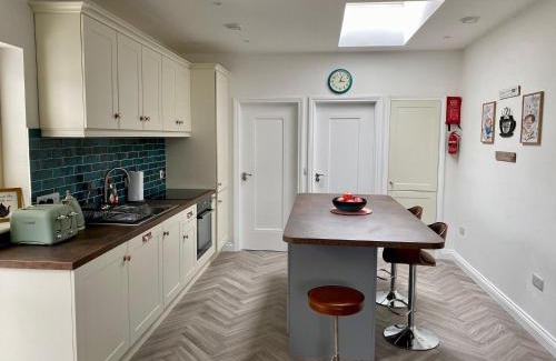 Castleisland House | Willow Tree House