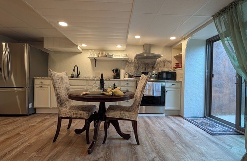 Pittsford Apartment | Willowstone Walkout Basement Suite