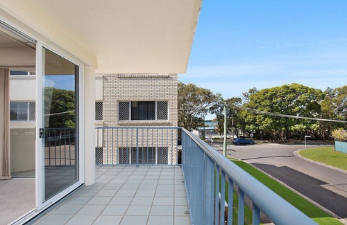 Golden Beach Apartment | Windbourne unit 4 Golden Beach QLD