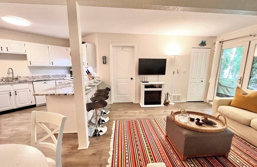 Fontana Condo | Windmill Cottage at Abbey Springs Near Lake & Shops!
