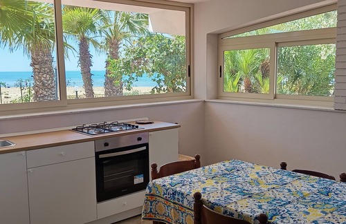 Porto Empedocle House | Window to the Sea