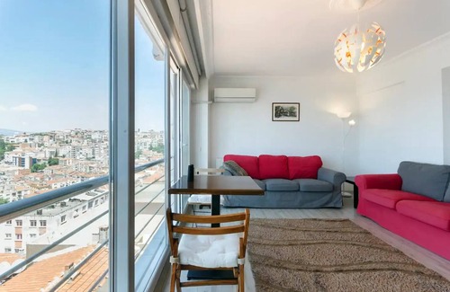 Karabaglar Condo | Windows On The Bay - izmir