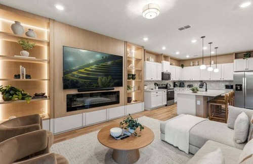 Four Corners Villa | Windsor Cay - Ten Bedroom Villa, Sleeps 24