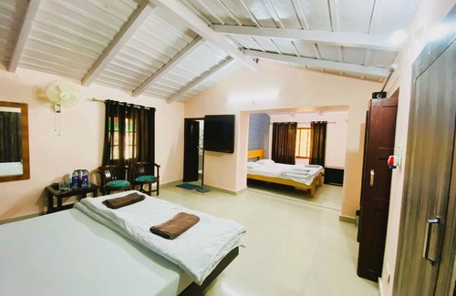Lansdowne Hotel | Windsor Cottages