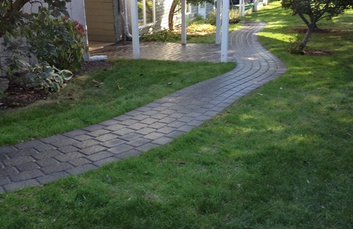 York Harbor Apartment | Windswept-An adorable apartment across from the beach