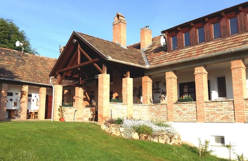 Dunaszentmiklos Apartment | Wine and relax in Wineregion 1751